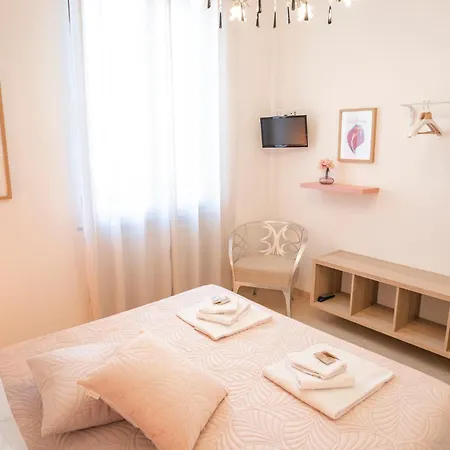 Casa Rosa Apartment *