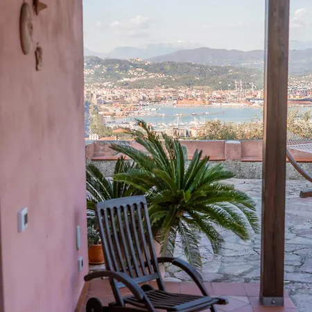 Casa Rosa La Spezia