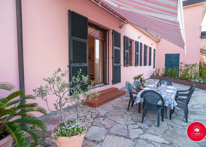 Casa Rosa Daire La Spezia